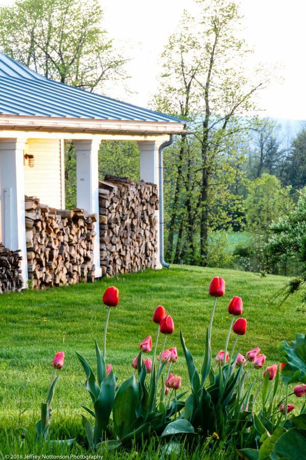Whitford House And Twin View Barn Bed & Breakfast Addison Exterior foto